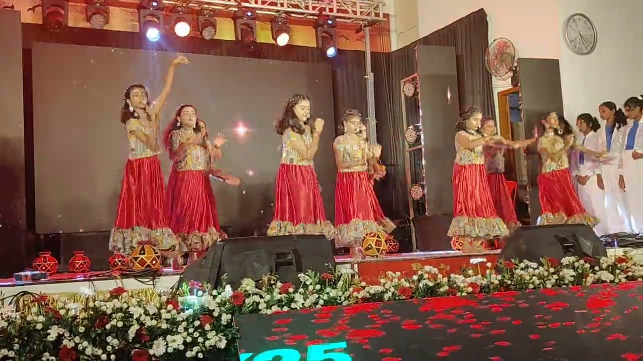 Ponnu's  School annual day dance