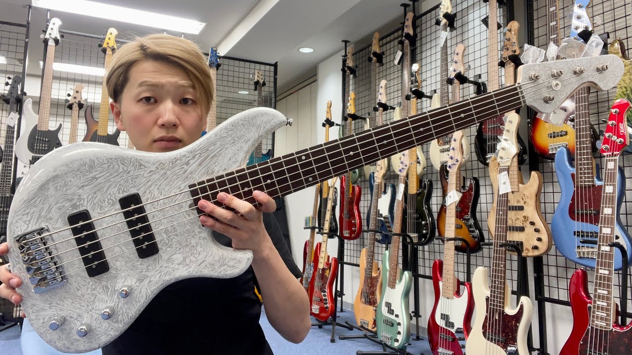 Sagoに特注した5弦ベースが遂に完成！これは秀逸！！！【OVE5】