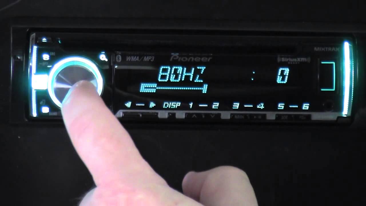 New 2014 - Pioneer DEH-X6600BS - Out Of The Box
