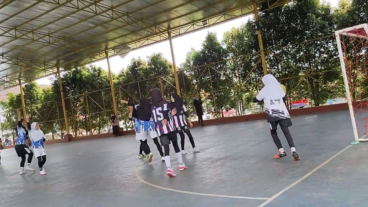 SDN cikaret vs sela kopi putri