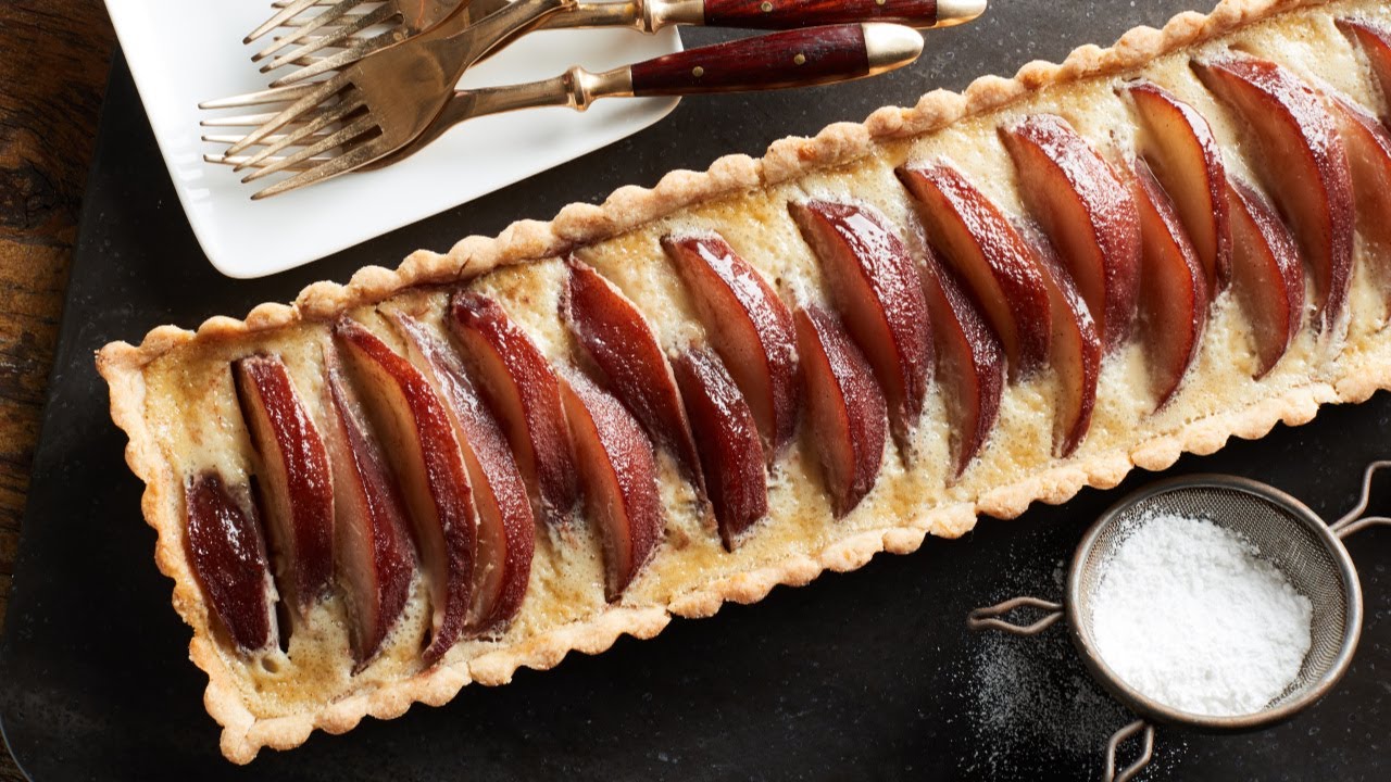 Mascarpone Tart with Red Wine-Poached Pears
