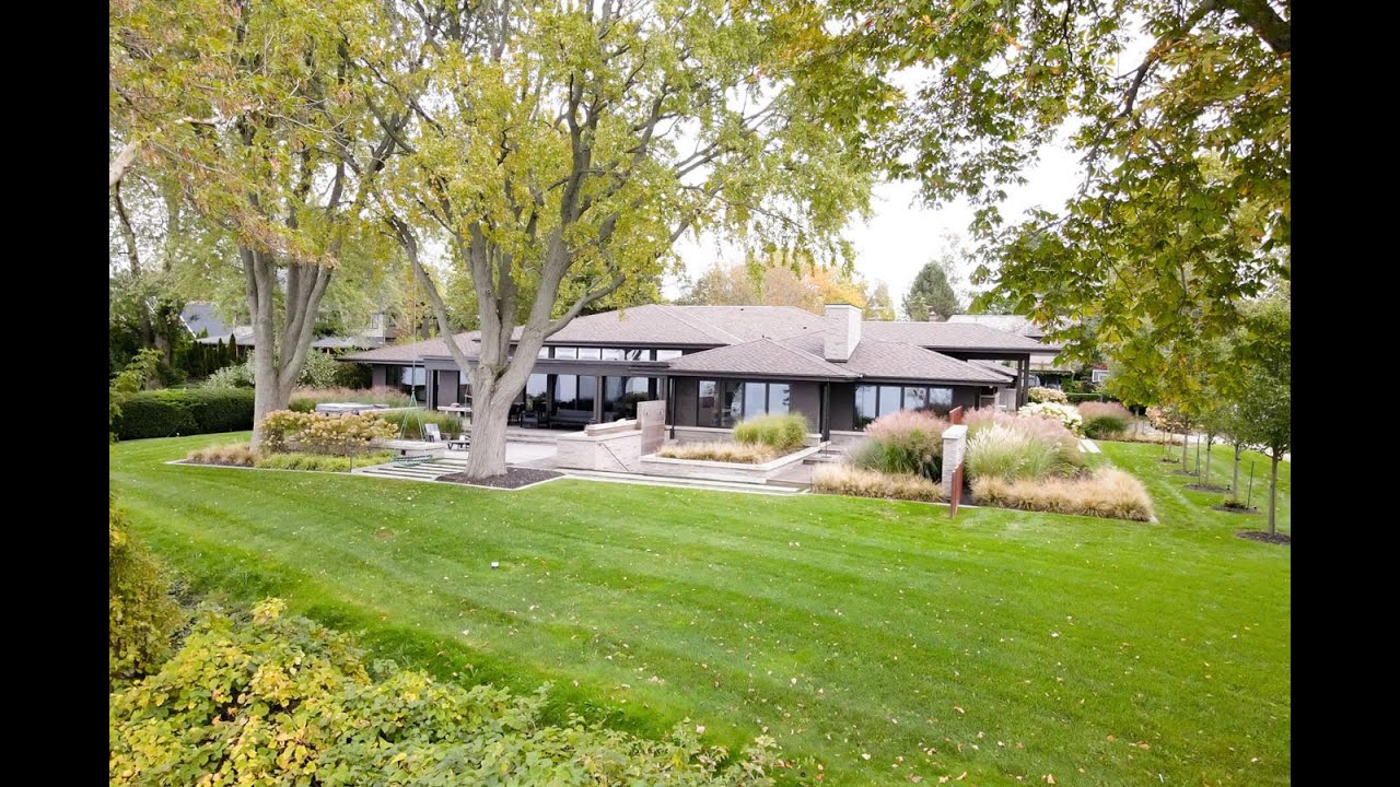 Waterfront Luxury, St. Catharines, ON - Sotheby's International Realty Canada