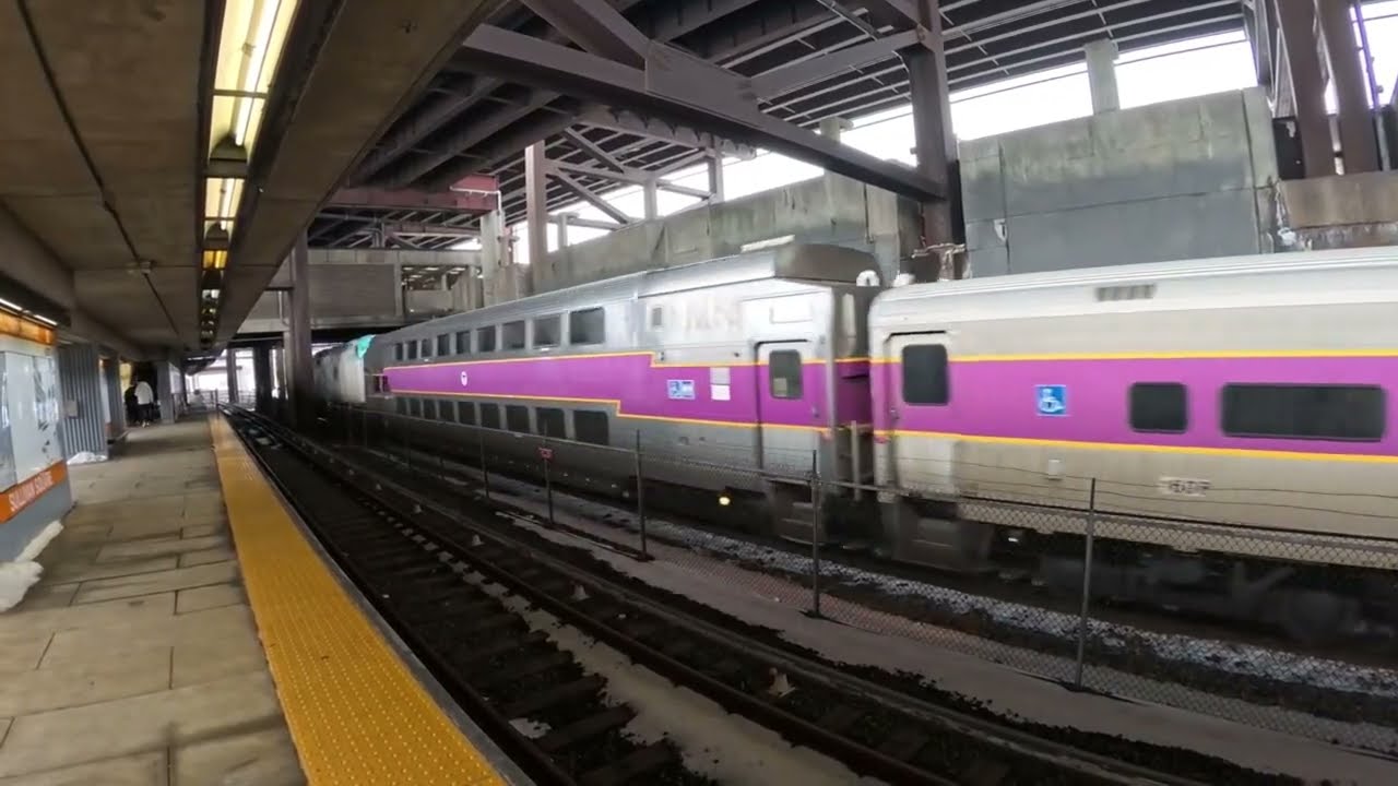 Commuter Rail Trains at Sullivan Square Station