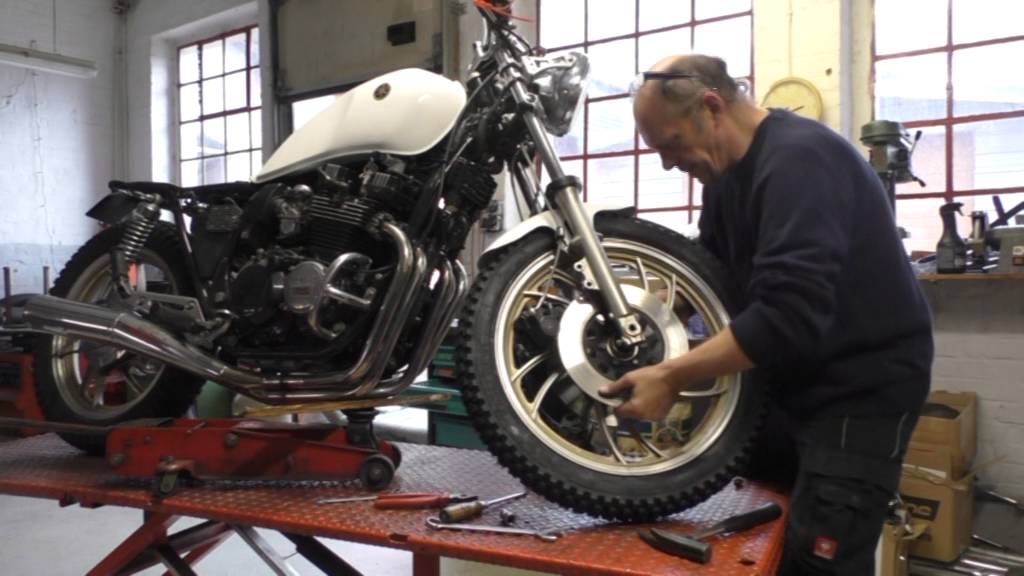 Yamaha 550 Brattracker
