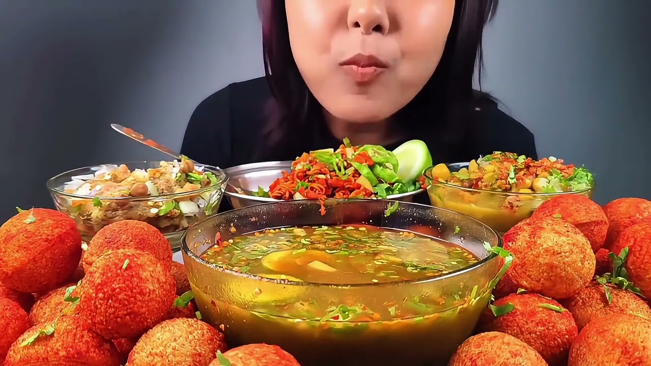 🍜 THE KING OF SNACKING IS BACK - The King of Snacking Tries All the Delicious Mukbang Dishes Part 55