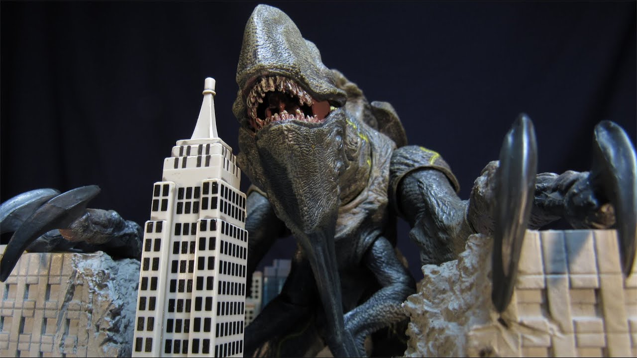NECA PACIFIC RIM MUTAVORE - SYDNEY DELUXE KAIJU MOVIE ACTION FIGURE REVIEW