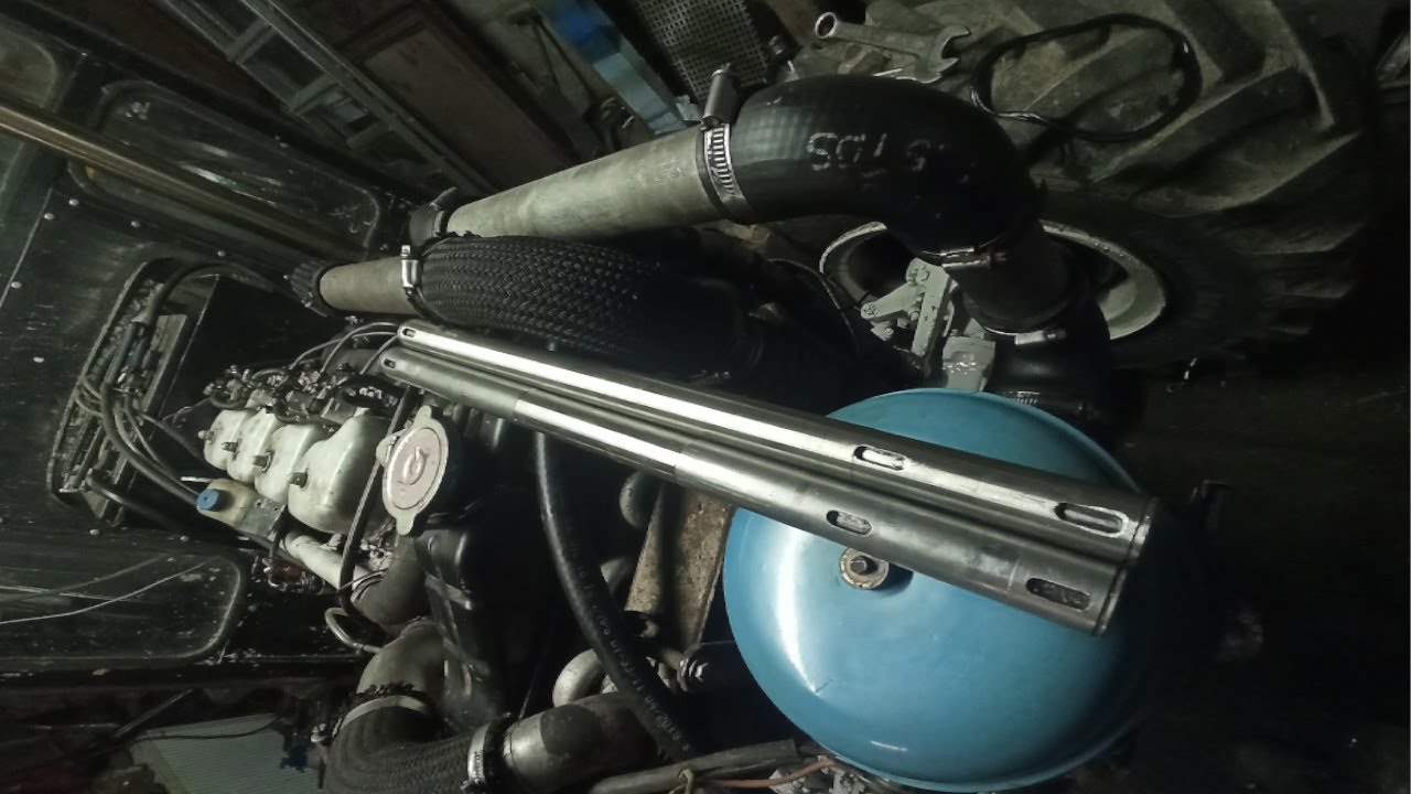 Sposób na naprawę wycieku oleju z wałka pedałów skrzyni biegów w Ursusie c360 4x4 turbo, c355, 4011