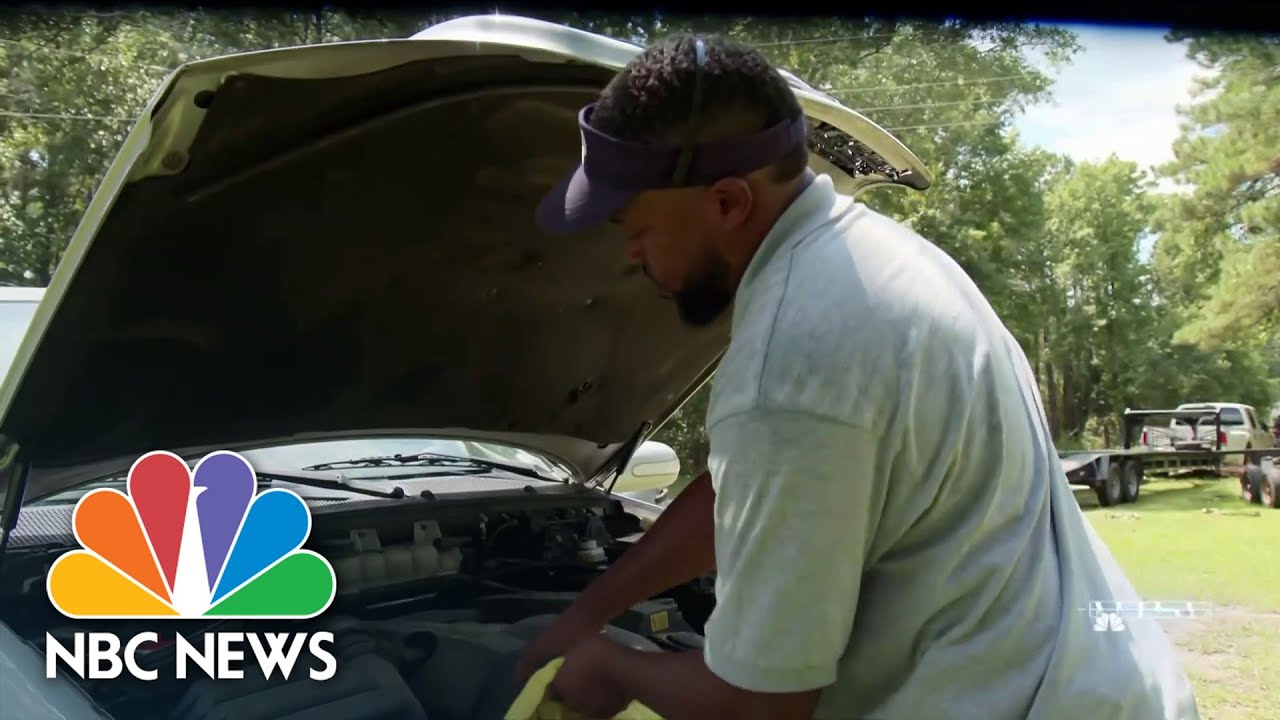 South Carolina Restaurant Owner Spends Days Off Helping Others