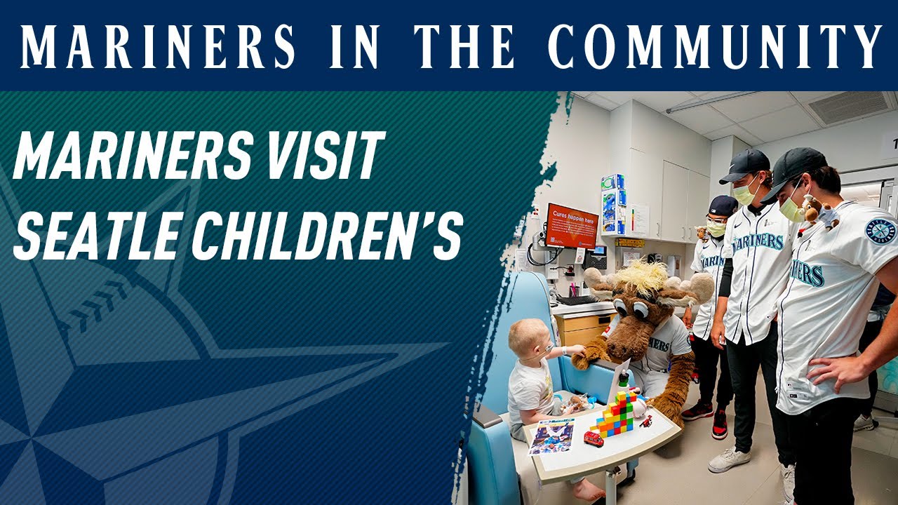Mariners Players Visit Seattle Children's Hospital