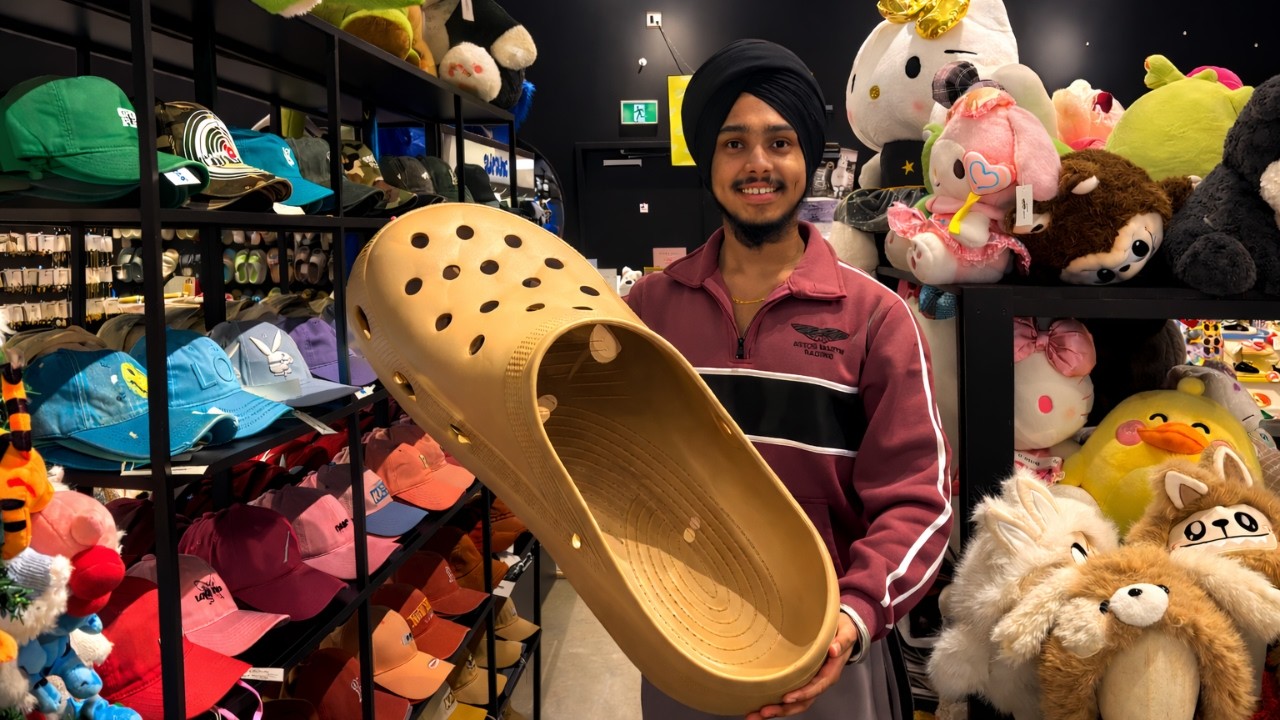 I Found the Biggest Crocs While Shopping !