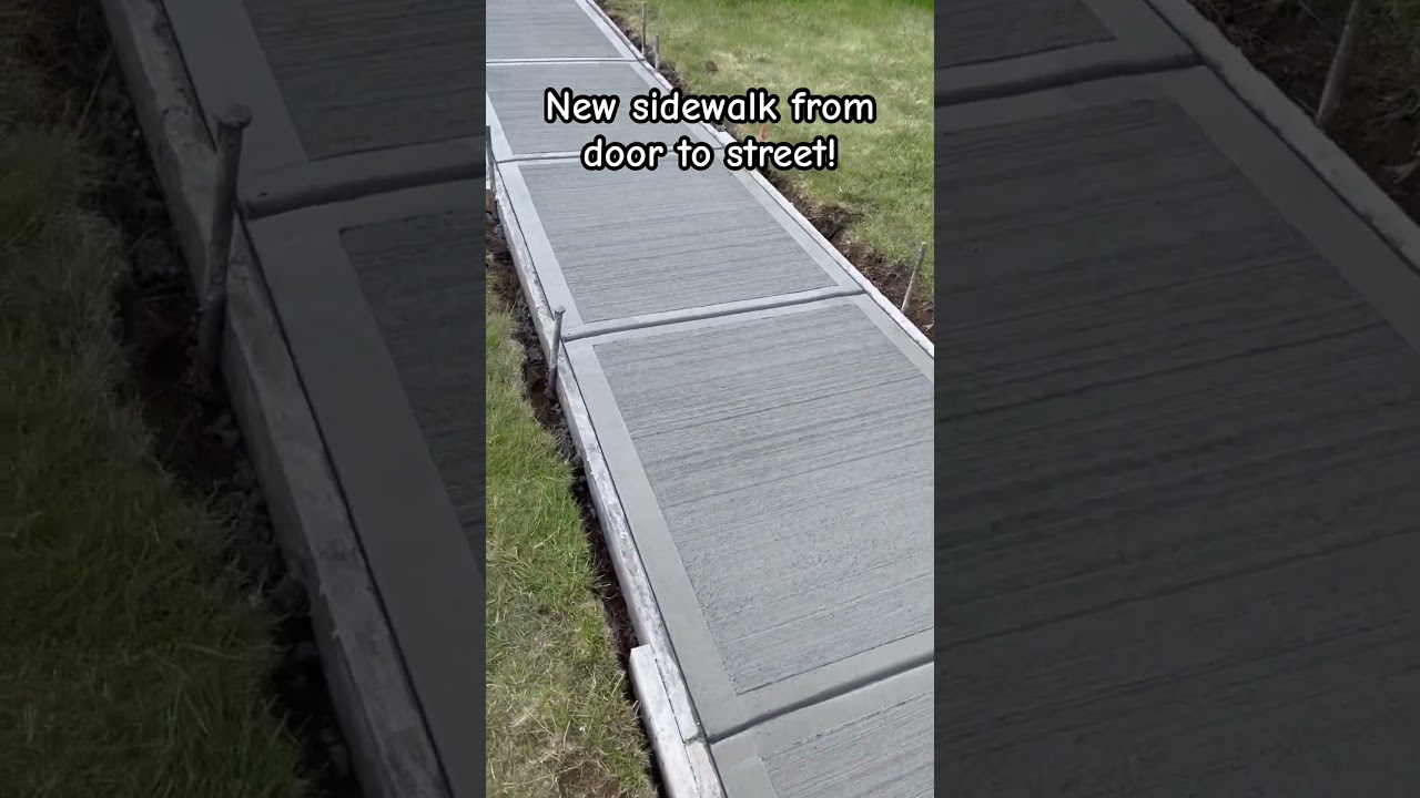 Front entry walkway! #concretedesign #concrete #walkway #frontyard #sidewalk #cement #residential
