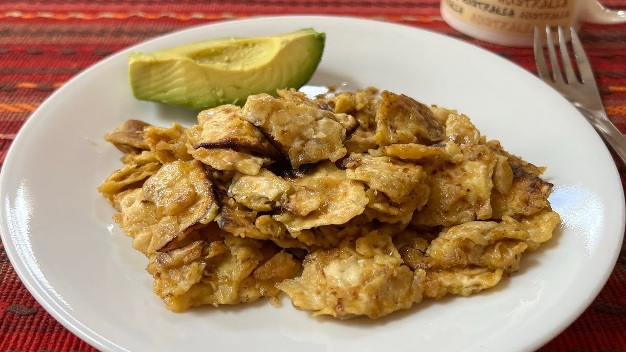 Fried Matzo (Matzo Brei)