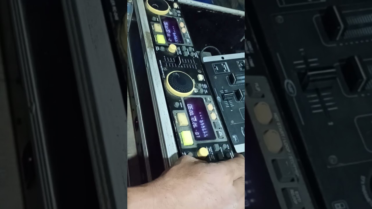 La nueva Luna Tito Nuñez con Denon 4500