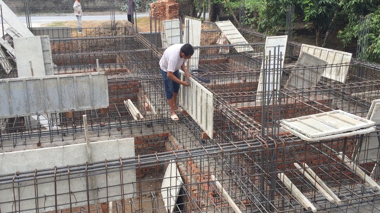 Construction Concrete Beams Foundation Using Ready Mixed Concrete - Building Foundation Beams