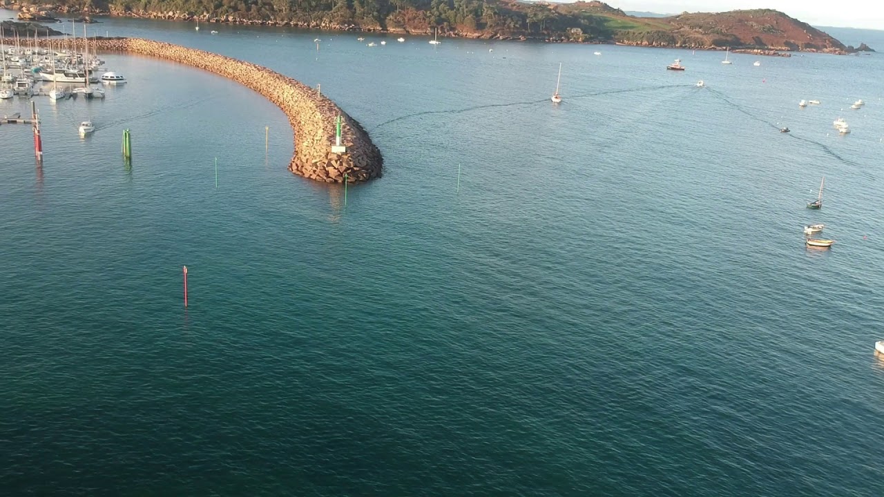 Ambiance mer et vague Pors Termen Trebeurden 22560- cotes d'armor-Bretagne