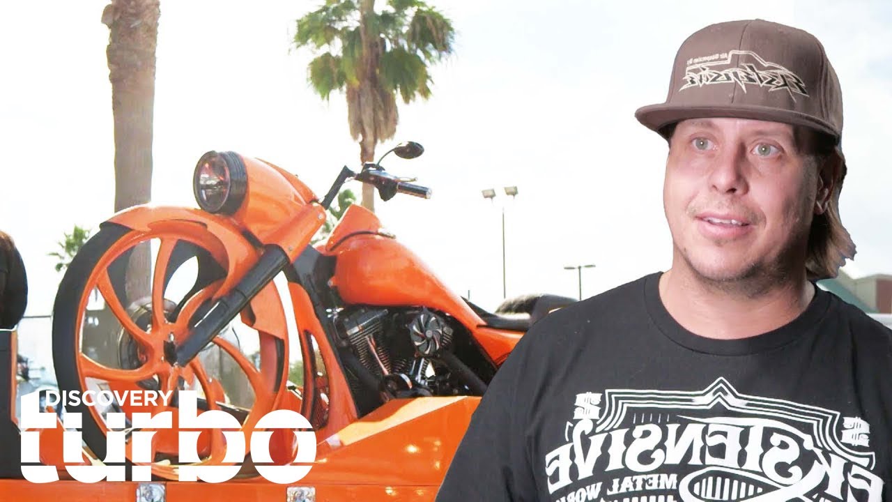 Bill Builds Custom Air-Suspension Trailer For Bright Orange Bike | Texas Metal
