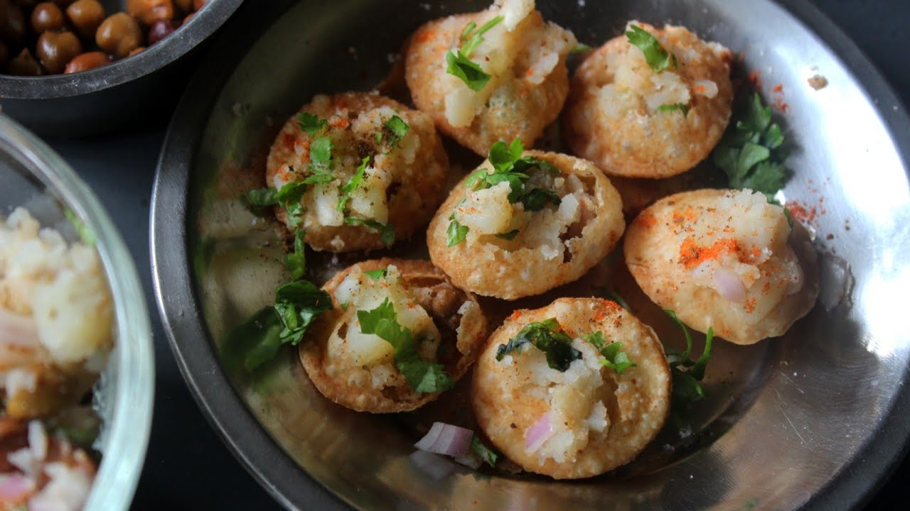 Sukha Puri Recipe / 2 Types - Street style & My recipe