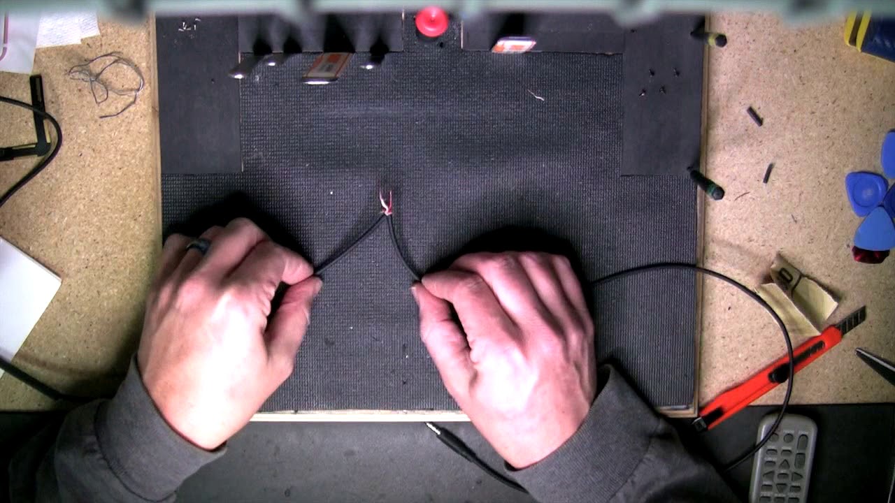 DIY Headphone Repair - Micro wire with plastic / acrylic coating (non-solder version)