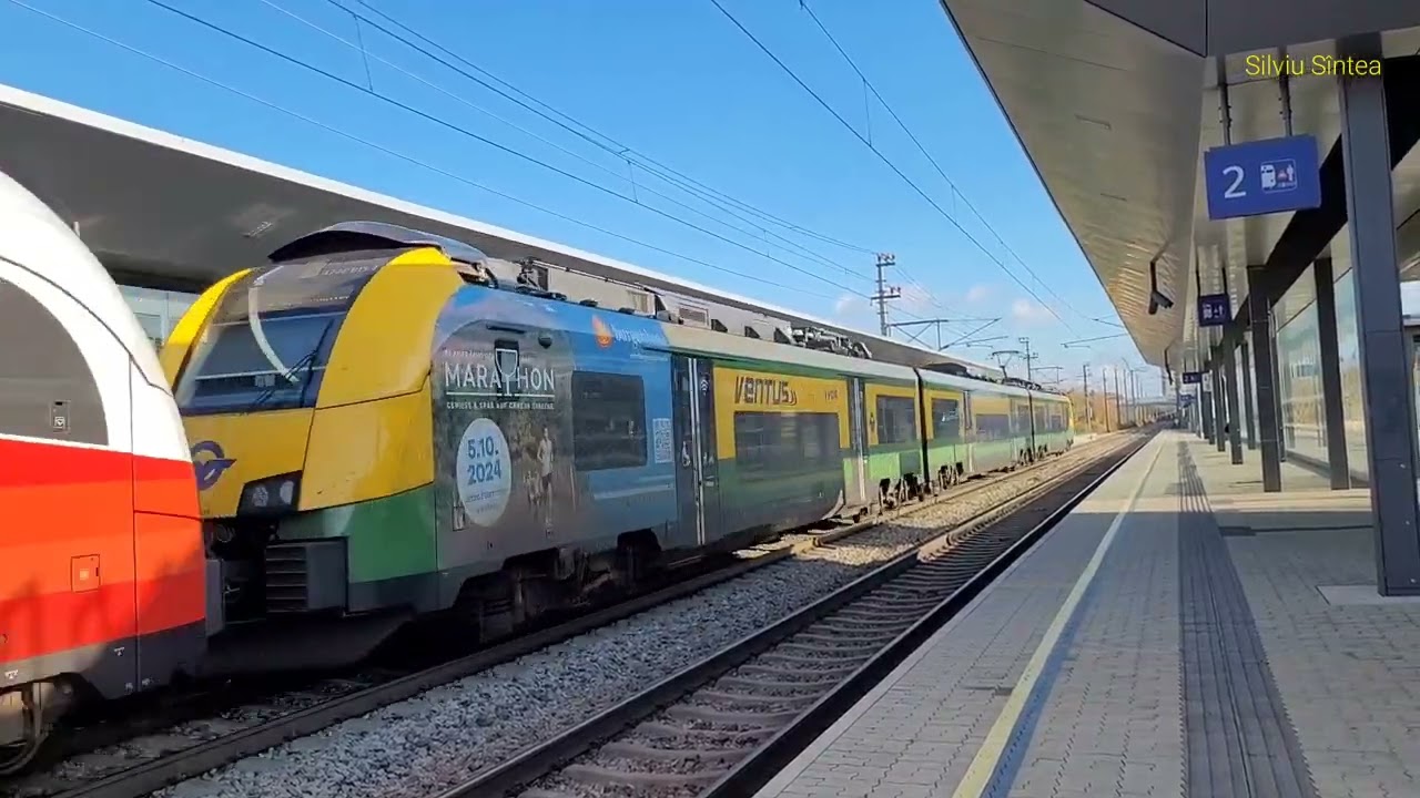 Parndorf Ort: REX 6  train (7736) to Wien Hbf. EMUs 4746 593-4 + 4746 851-1