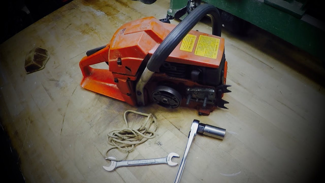 Husqvarna 51 chainsaw clutch removal
