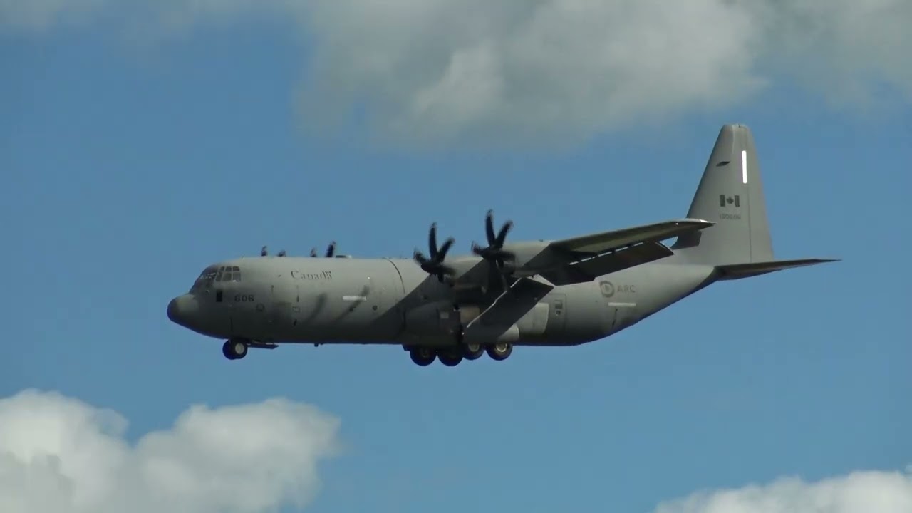 Royal Canadian Air Force Lockheed Martin CC-130J Hercules (130606) Landing Malaga LEMG