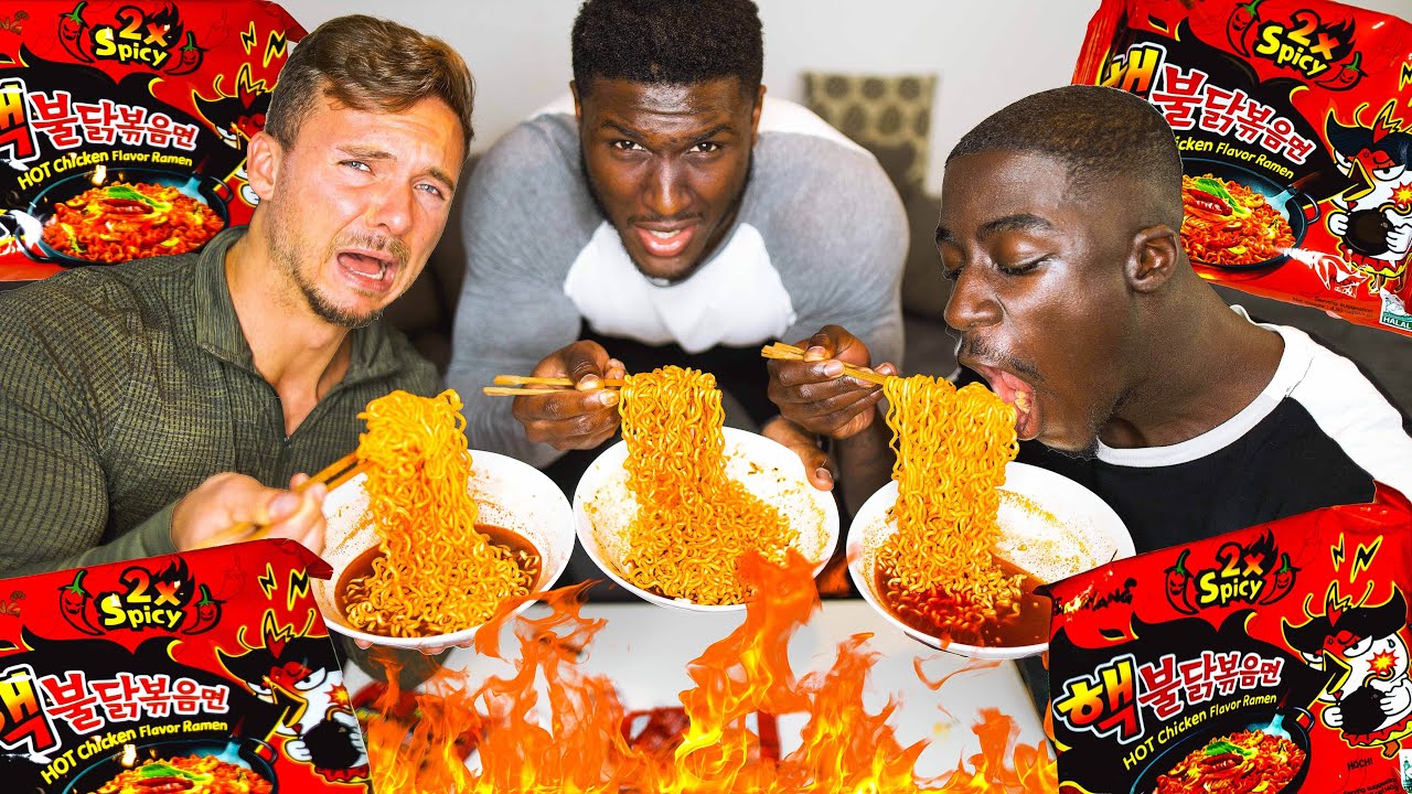 Extrem scharfe Feuer Nudeln Challenge | 2 x Spicy Hot Chicken Flavour Ramen