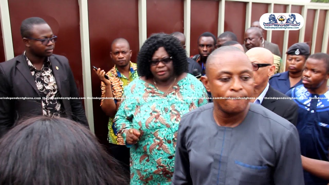A.W.W. Violence Probe: Short commission records 19 bullet marks during visit to the scene
