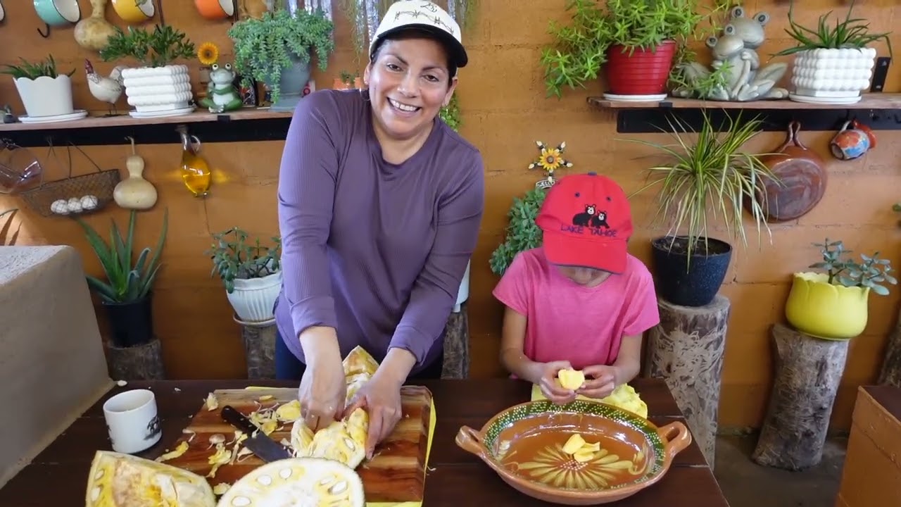 LA FRUTA DE LOS SIETE SABORES LA YACA