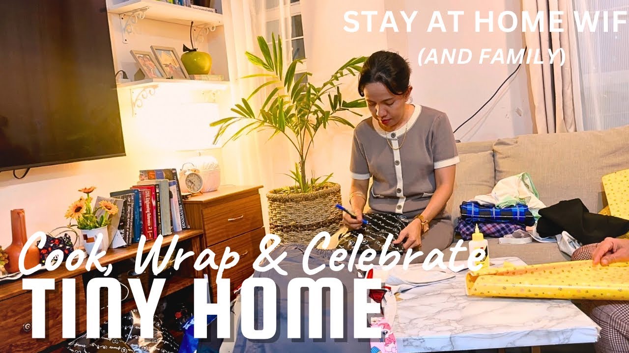 COOKING FOR FAMILY’S YEAR END PARTY, WRAPPING AND OPENING GIFTS| FAMILY GAMES