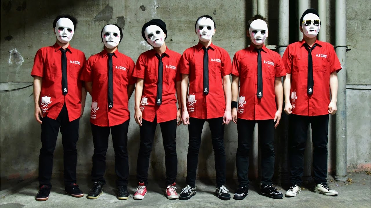 SKA PUNK ZOMBIES - All The Young Ska Punks (Lyrics) [Music Video]