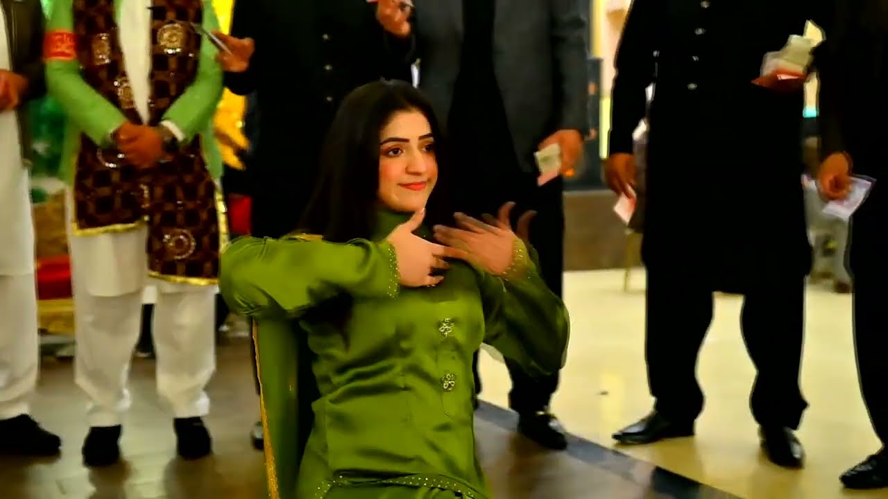 Dance Queen Amna Rajpoot Sonay Di Chori Hath Vich Malakwal Ahmed Studio