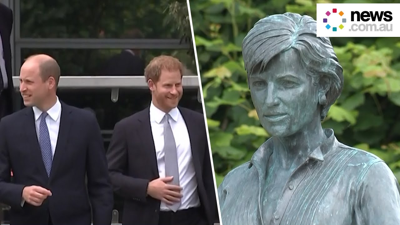 Emotional unveiling of Princess Diana statue
