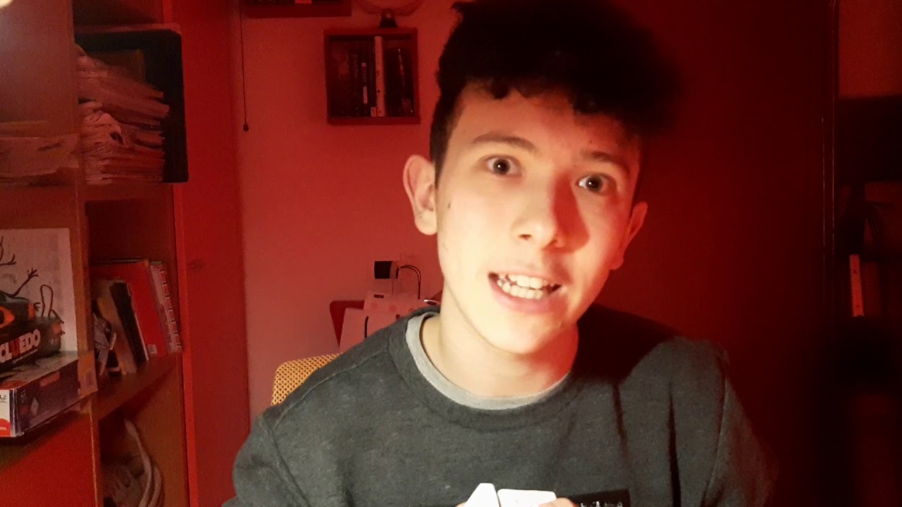 Il mio primo video ASMR + vari triggers