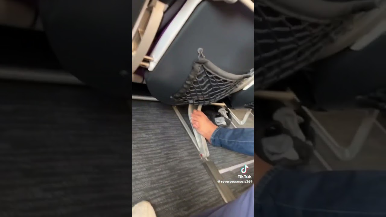 OMG 🤮 Deformed Feet!! (LOL) #shorts #feet #omg #airplane
