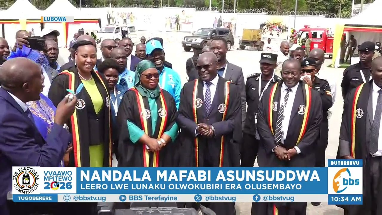 Nandala Mafabi kati ssi wabulijjo, bamuwadde emmotoka kapyata n'abakuumi anoonye akalulu