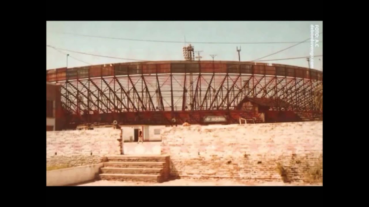 Al futuro viejo gasometro