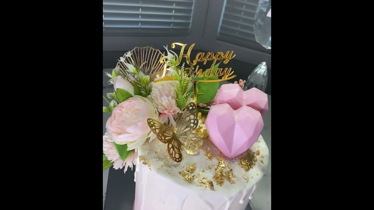 Birthday cake #ebakery #birthday #cake #white&pink