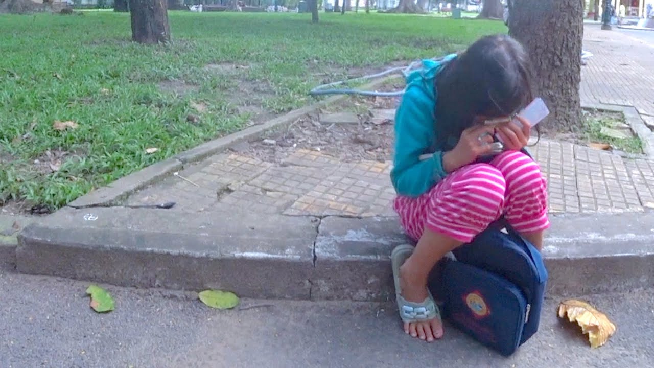 We save a Saigon kid's life