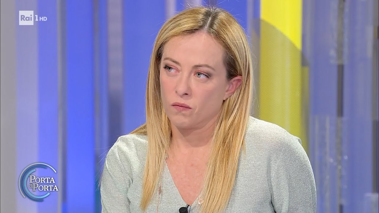 Invio di armi in Ucraina: la posizione di Giorgia Meloni - Porta a porta 07/04/2022