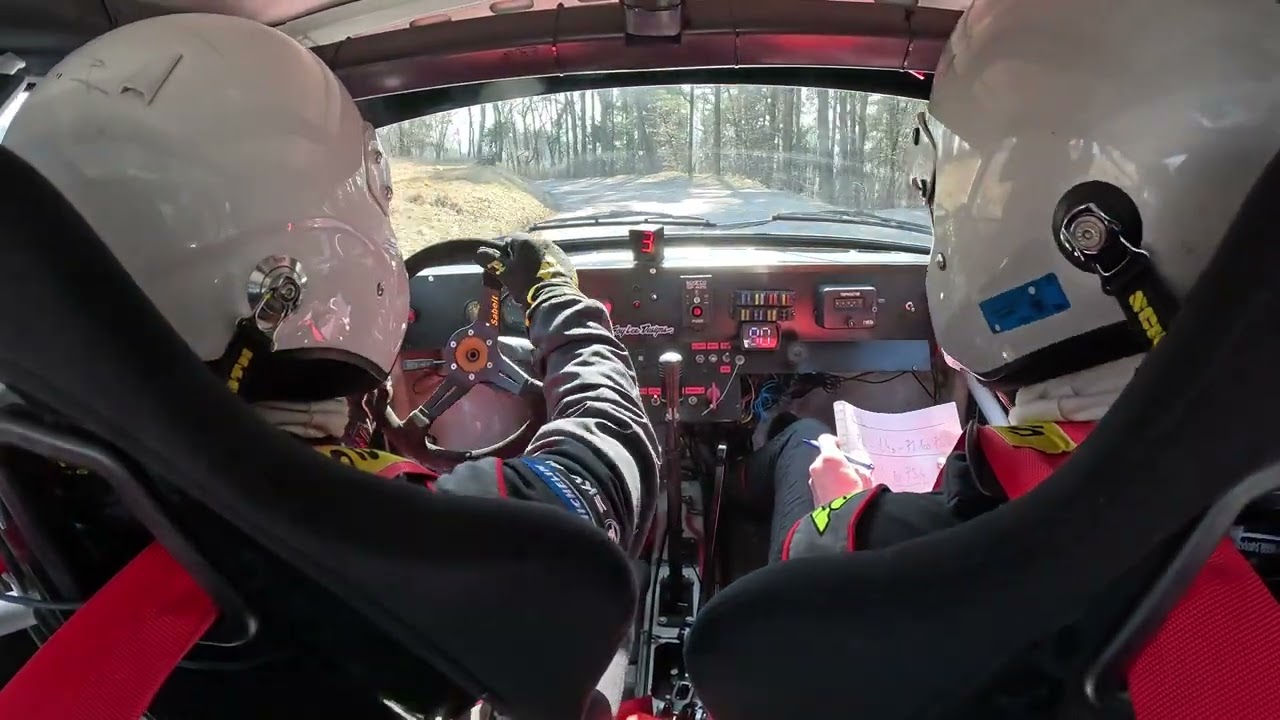 Rallye Jizera 2026, RZ2 - Bzí, Skoda 130LR, Červený / Kocour, onboard