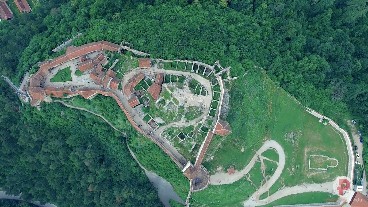 Cadre din drona Cetatea R&acirc;șnov