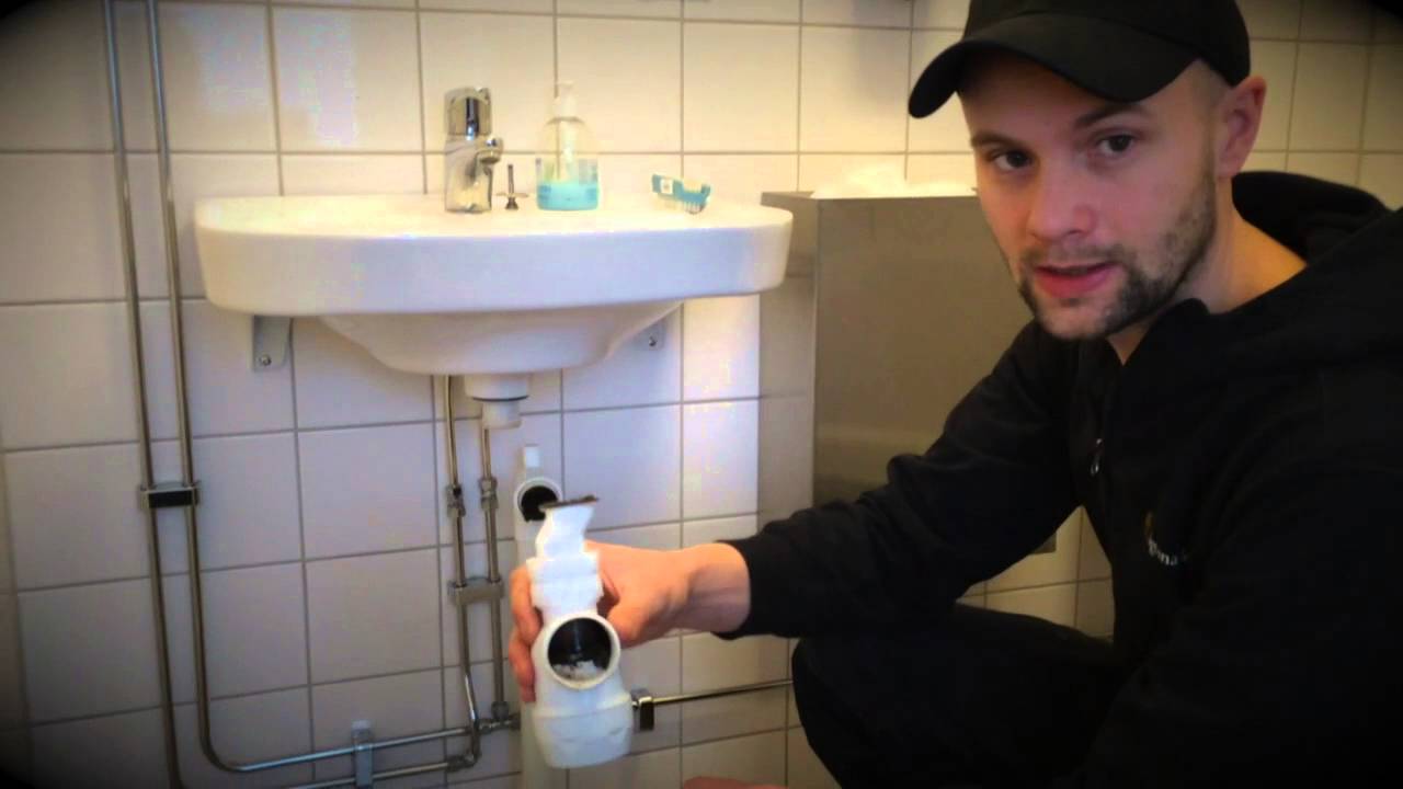 Rensa vattenlås i handfat