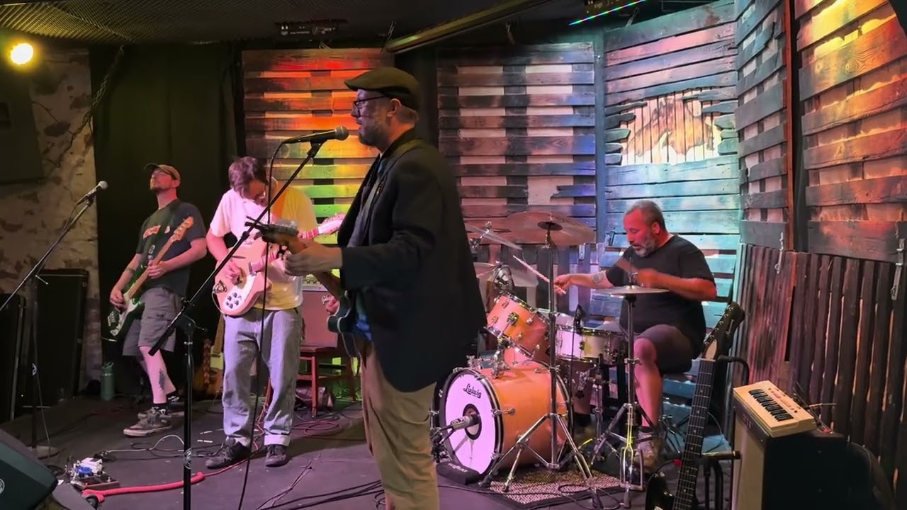 Windmill Music - The Floor is Lava (Live Performance)