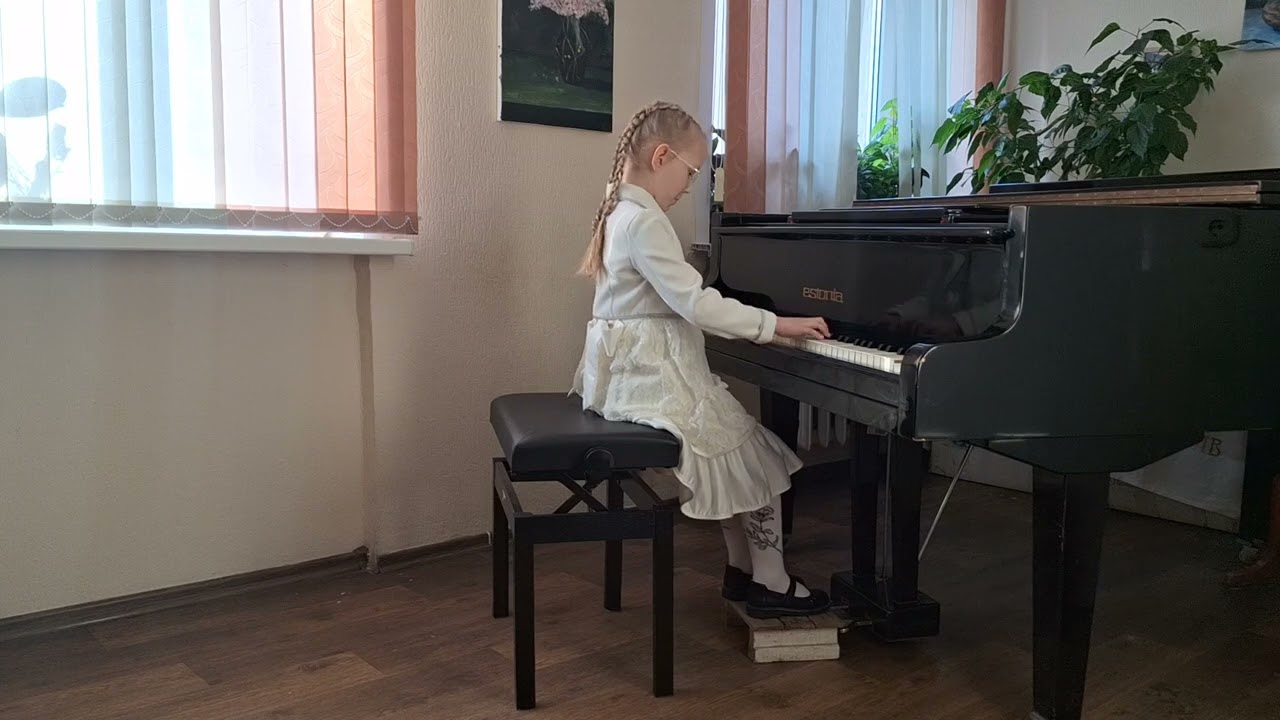 Чур Антонина, 7 лет
