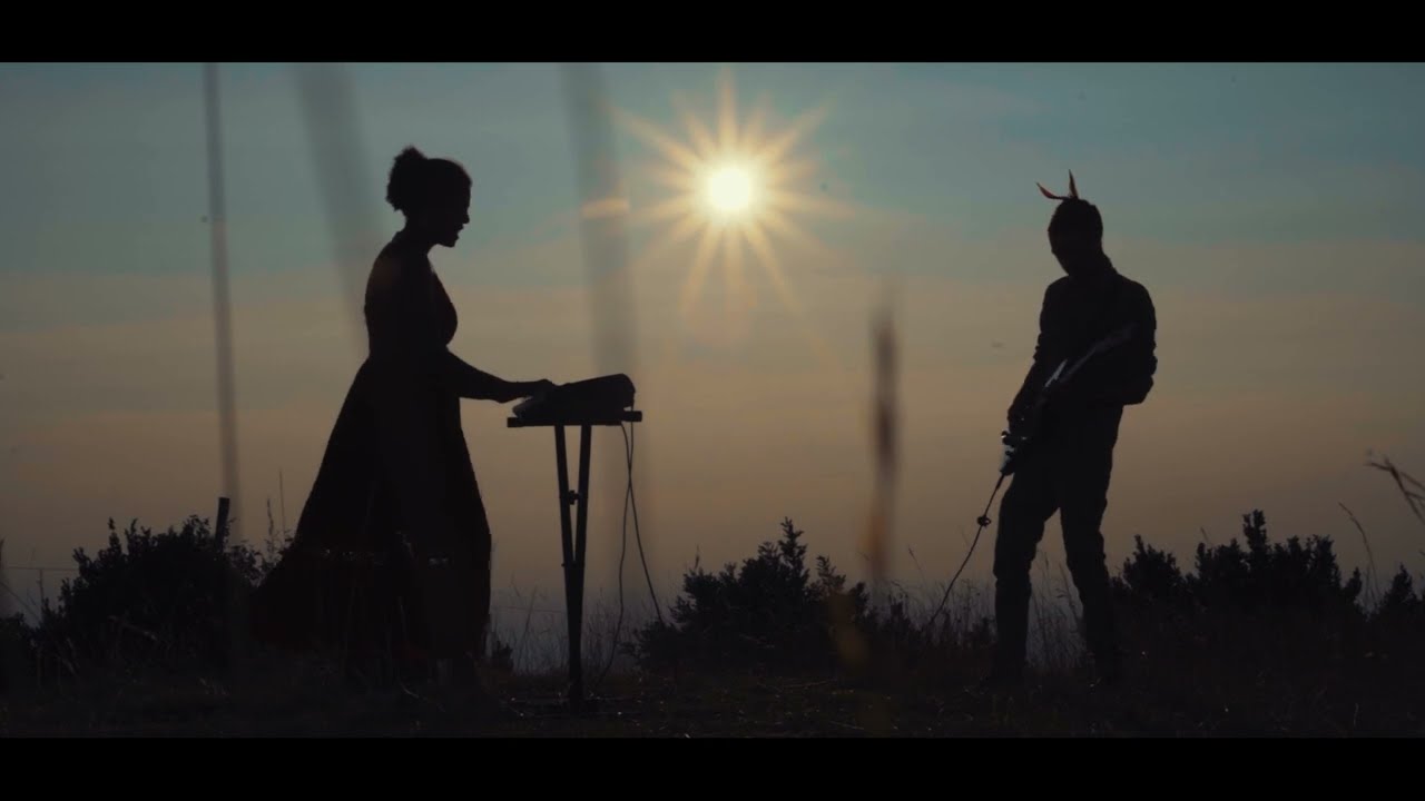 Silhouette - Lung's poetry with Noïbé