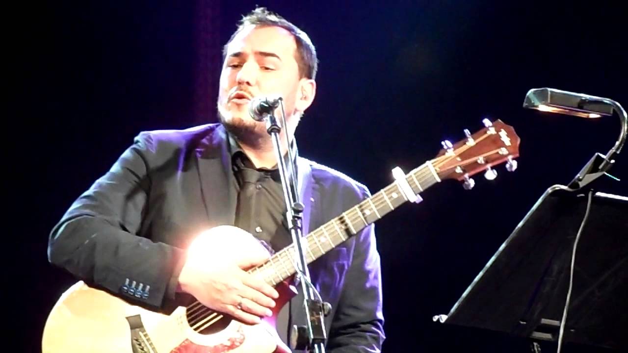 Ismael Serrano - Fragilidad (Concierto homenaje víctimas 11-M)