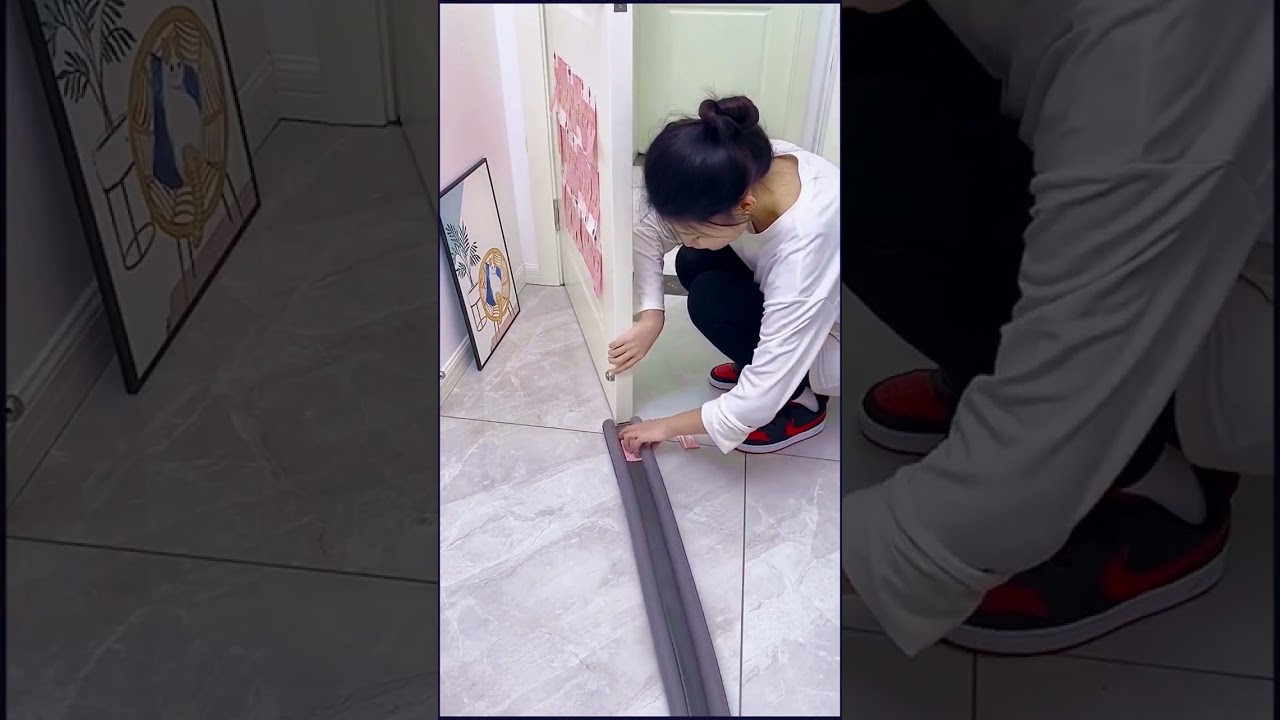 Best door🚪 stopper foam to stop mice🐁 and dust from coming into your room🏠