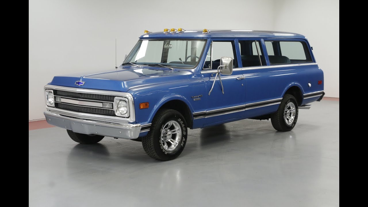 1970 CHEVROLET SUBURBAN
