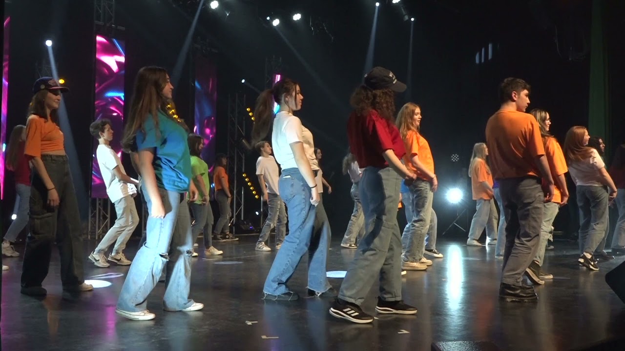 HRHS DaBomb 2021   28   No Diggity