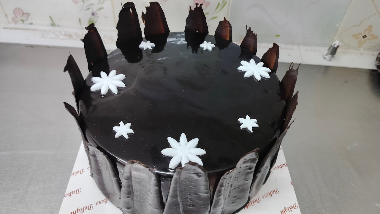 New design cake decorating ideas #birthday#designcake #subscribe support me friends 🙏🥳🎉